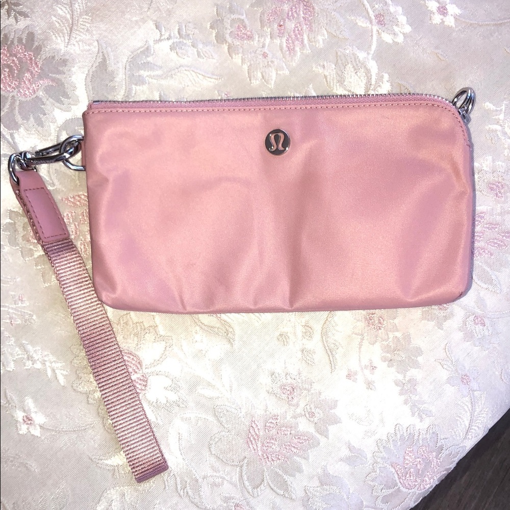 Lululemon Now and Always Pouch Salmon Pink Silver Hardware Removable Wrist Strap